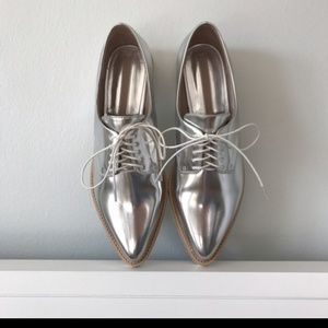 Zara Silver Pointed Toe Oxfords